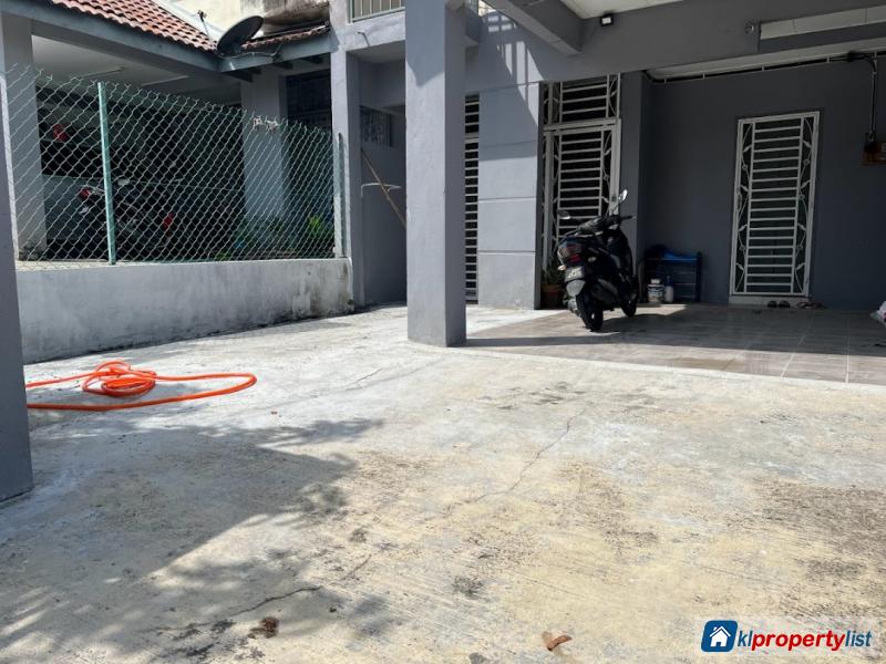 4 bedroom 2-sty Terrace/Link House for sale in Sepang - image 2