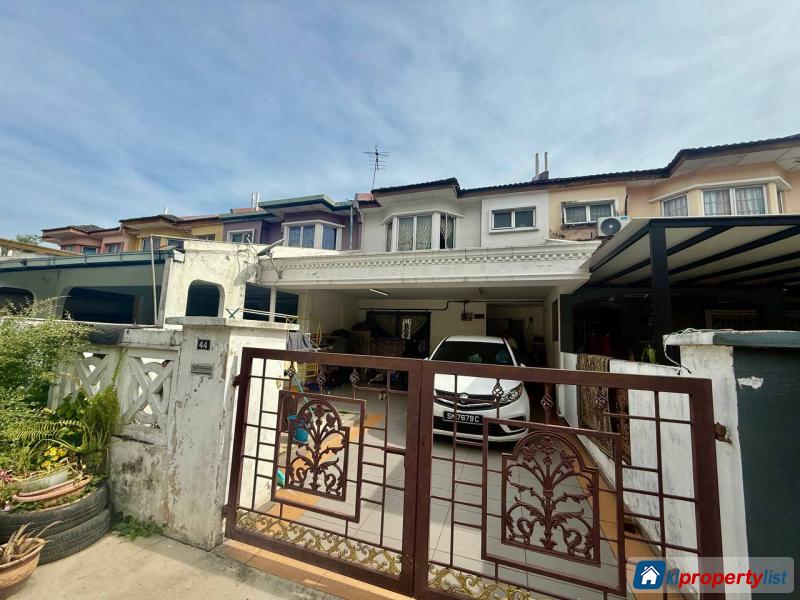 4 bedroom 2-sty Terrace/Link House for sale in Bangi - image 1