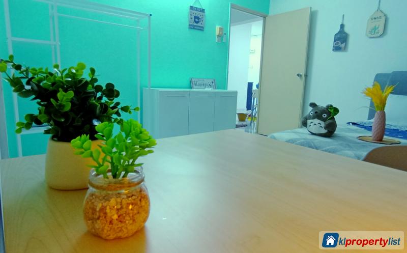 Room in condominium for rent in Sri Petaling - image 6