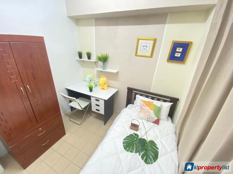 Room in condominium for rent in Subang Jaya