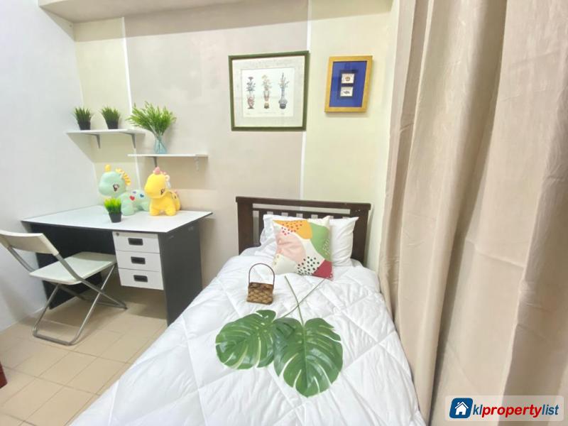 Room in condominium for rent in Subang Jaya in Selangor