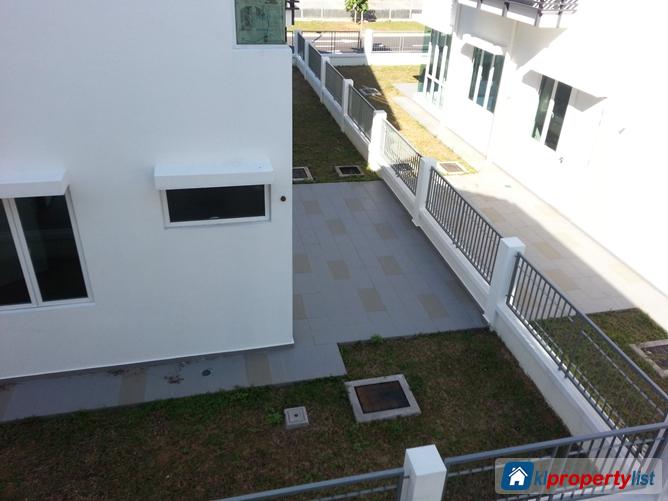 4 bedroom Semi-detached House for rent in Klang - image 5