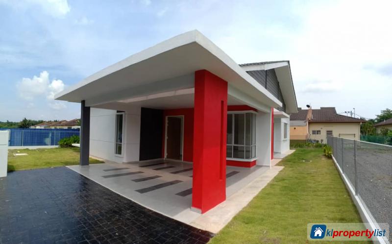 4 bedroom Bungalow for sale in Pulau Indah - image 2