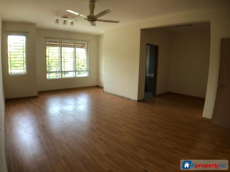 4 bedroom 2-sty Terrace/Link House for sale in Denai Alam in Selangor - image