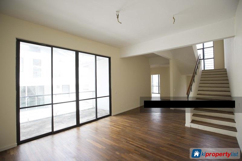 6 bedroom Semi-detached House for sale in Rawang - image 20