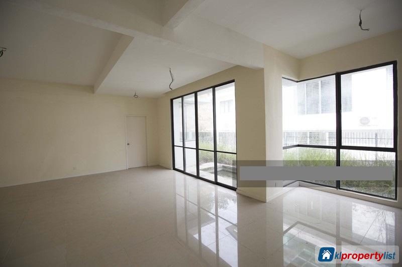 6 bedroom Semi-detached House for sale in Rawang - image 9
