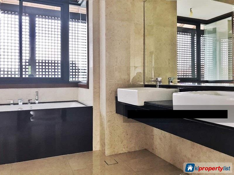 8 bedroom Bungalow for sale in Bukit Jelutong - image 16