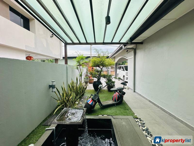 5 bedroom Semi-detached House for sale in Klang in Selangor