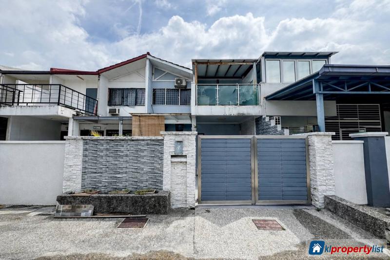 4 bedroom 2-sty Terrace/Link House for sale in Petaling Jaya - image 1