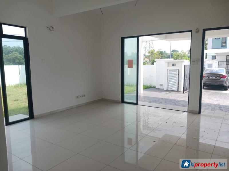 4 bedroom 2-sty Terrace/Link House for sale in Lenggeng - image 7