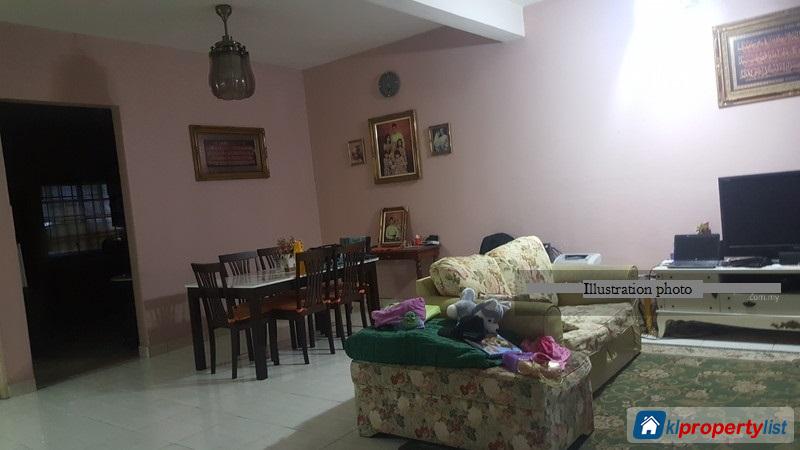 4 bedroom 2-sty Terrace/Link House for sale in Puchong - image 8