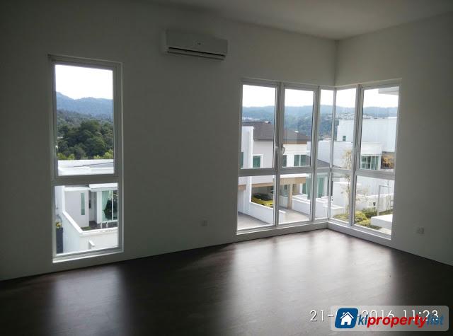 5 bedroom Twin Villas for sale in Taman Melawati - image 19