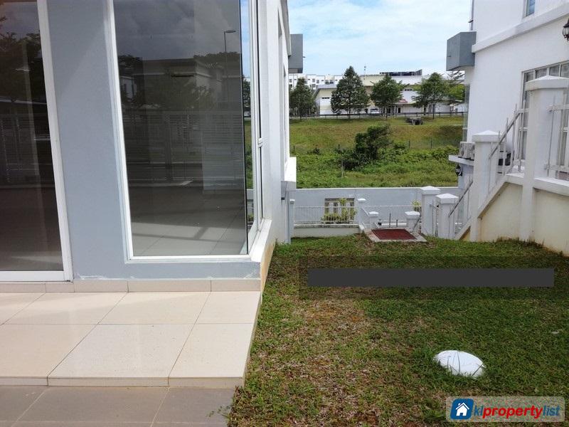 6 bedroom Link Bungalow for sale in Puchong South - image 10