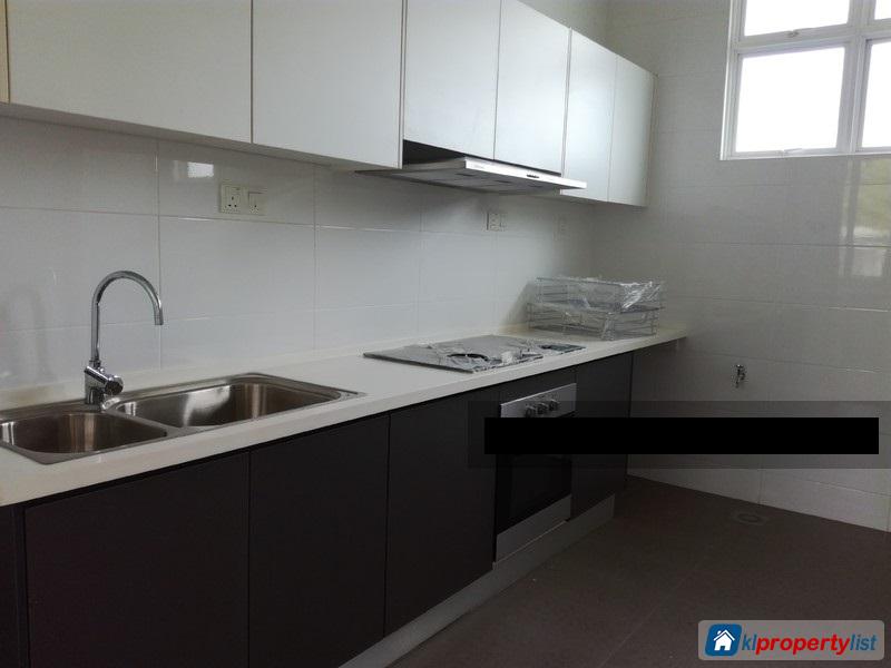 6 bedroom Link Bungalow for sale in Puchong South - image 15