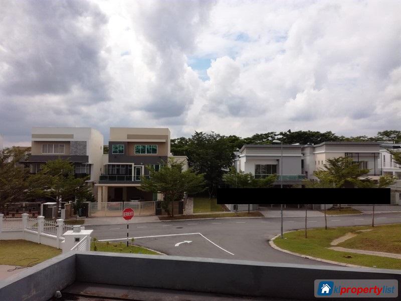 6 bedroom Link Bungalow for sale in Puchong South - image 17