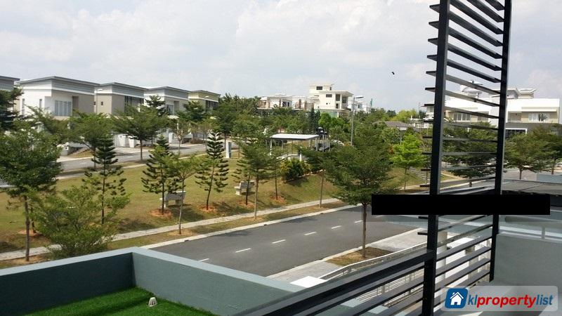 6 bedroom Link Bungalow for sale in Puchong South - image 18