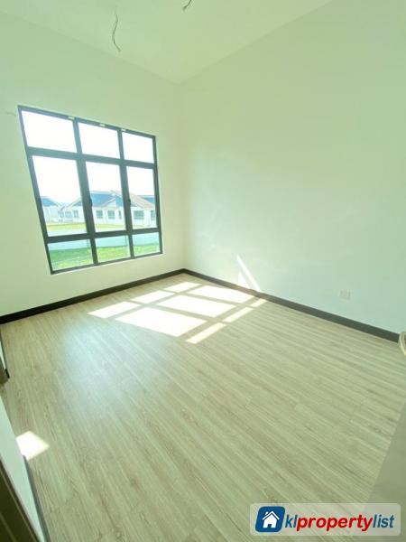 5 bedroom Semi-detached House for sale in Serendah - image 10