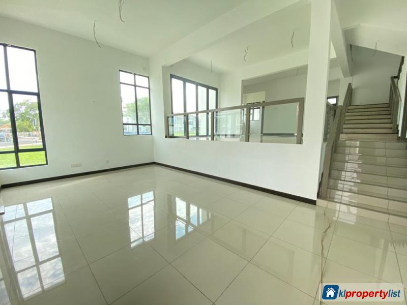 5 bedroom Semi-detached House for sale in Serendah - image 5