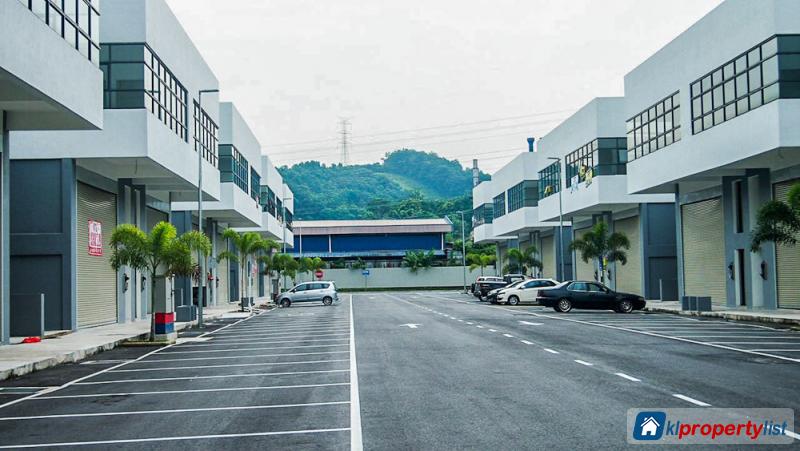 Factory for rent in Sungai Buloh - image 10