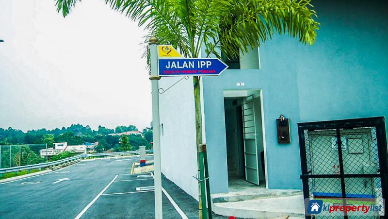 Factory for rent in Sungai Buloh - image 9