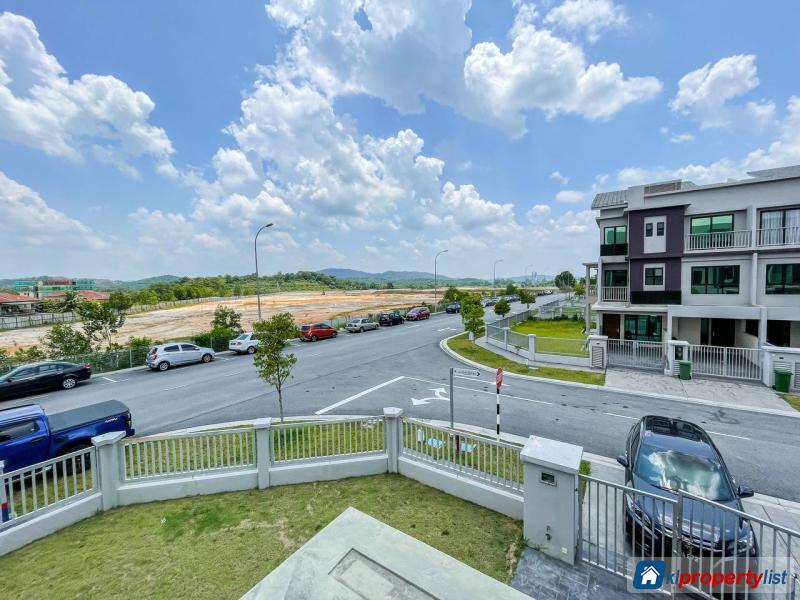 3 bedroom Townhouse for sale in Bangi - image 10