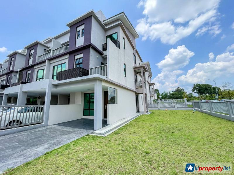 3 bedroom Townhouse for sale in Bangi - image 2