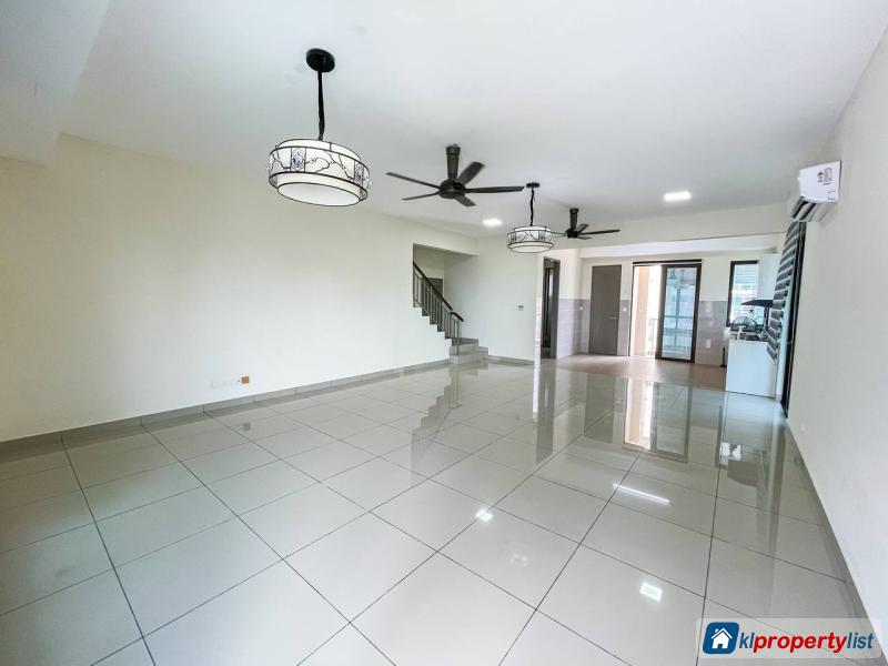 3 bedroom Townhouse for sale in Bangi - image 3