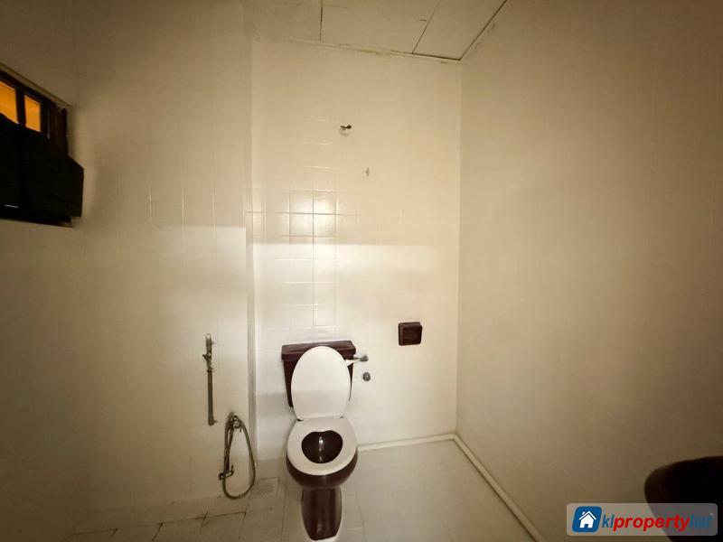 4 bedroom 2-sty Terrace/Link House for sale in Petaling Jaya - image 14