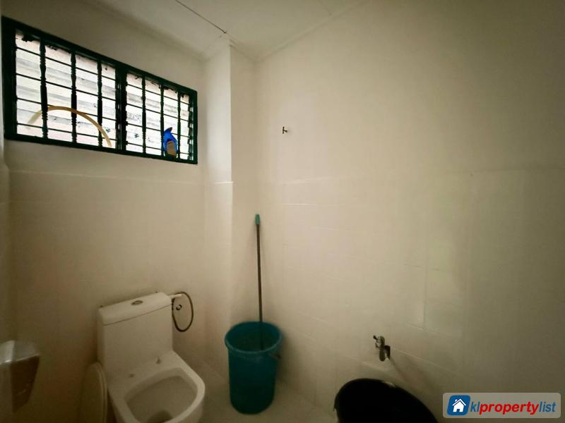 4 bedroom 2-sty Terrace/Link House for sale in Petaling Jaya - image 15