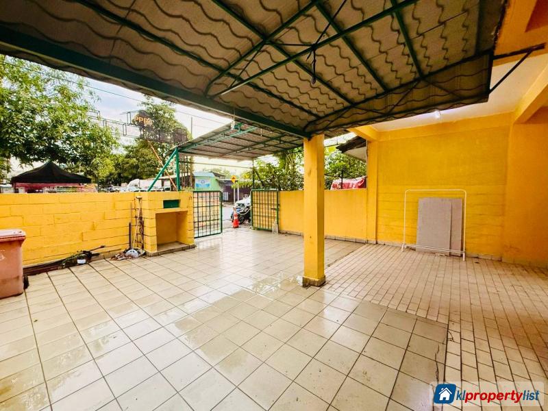 4 bedroom 2-sty Terrace/Link House for sale in Petaling Jaya - image 3