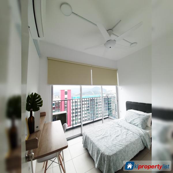 Room in condominium for rent in Damansara Damai - image 10