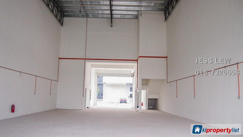 Factory for rent in Sungai Buloh - image 3