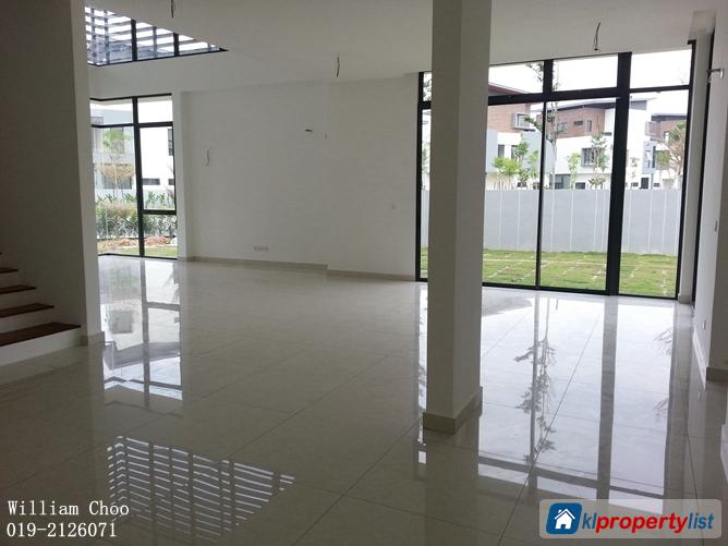 5 bedroom Bungalow for rent in Kota Kemuning in Selangor - image