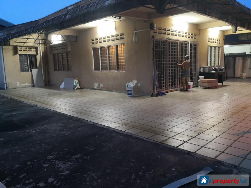4 bedroom Bungalow for sale in Johor Bahru