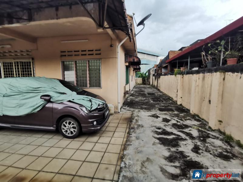Picture of 4 bedroom Bungalow for sale in Johor Bahru in Malaysia