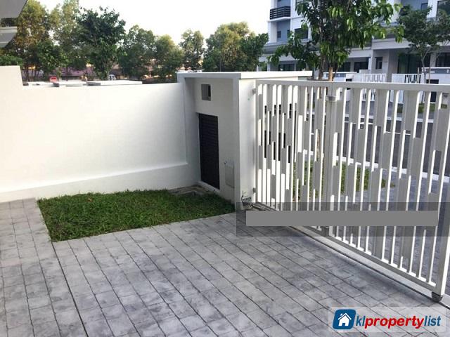 5 bedroom 3-sty Terrace/Link House for sale in Kajang in Malaysia