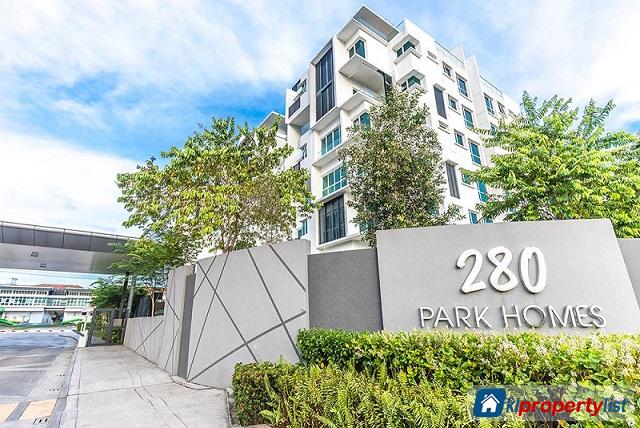 Pictures of 5 bedroom Duplex for sale in Puchong