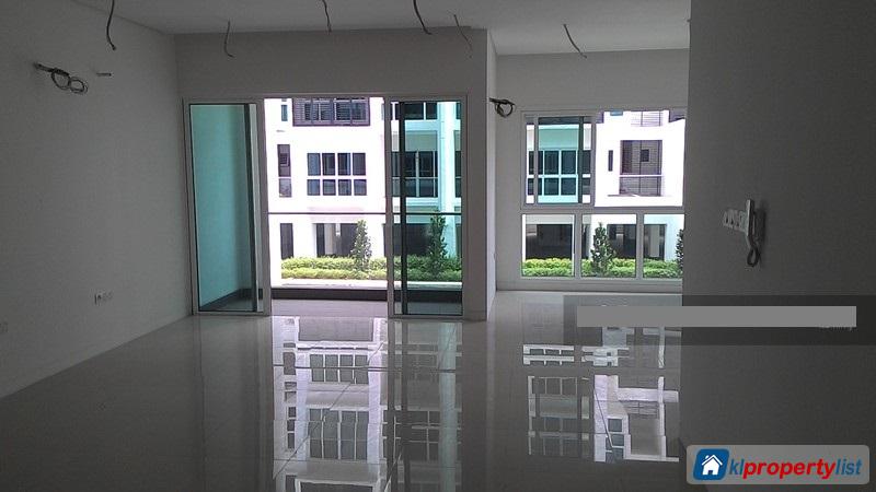 5 bedroom Duplex for sale in Puchong - image 9