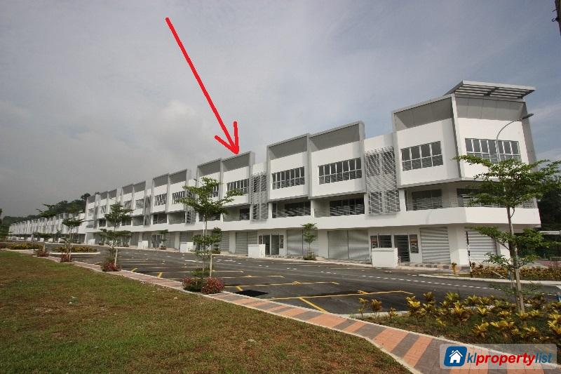 Shop-Office for sale in Puchong - image 2