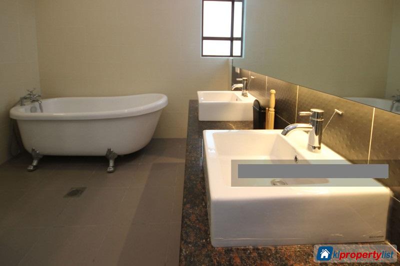 6 bedroom Bungalow for sale in Nusajaya - image 19