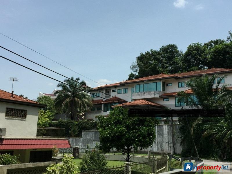 6 bedroom Bungalow for sale in Petaling Jaya in Selangor - image