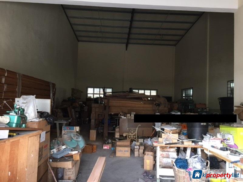Warehouse/Store for sale in Batu Berendam - image 7