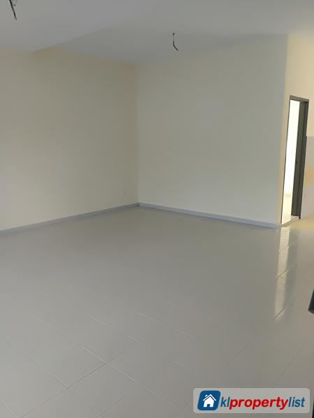 4 bedroom 2-sty Terrace/Link House for sale in Hulu Langat in Malaysia - image