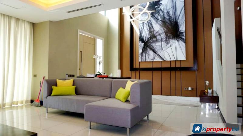6 bedroom 3-sty Terrace/Link House for sale in Shah Alam - image 2