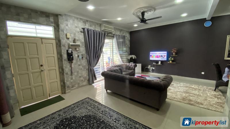 4 bedroom Semi-detached House for sale in Dengkil in Selangor