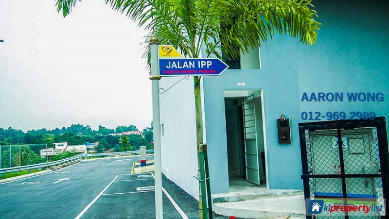 Factory for rent in Sungai Buloh - image 13