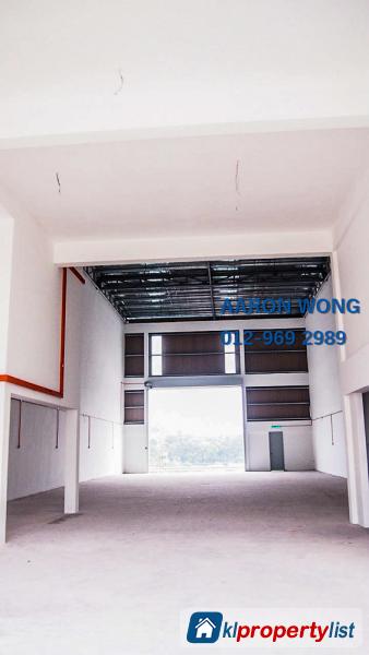 Factory for rent in Sungai Buloh - image 2