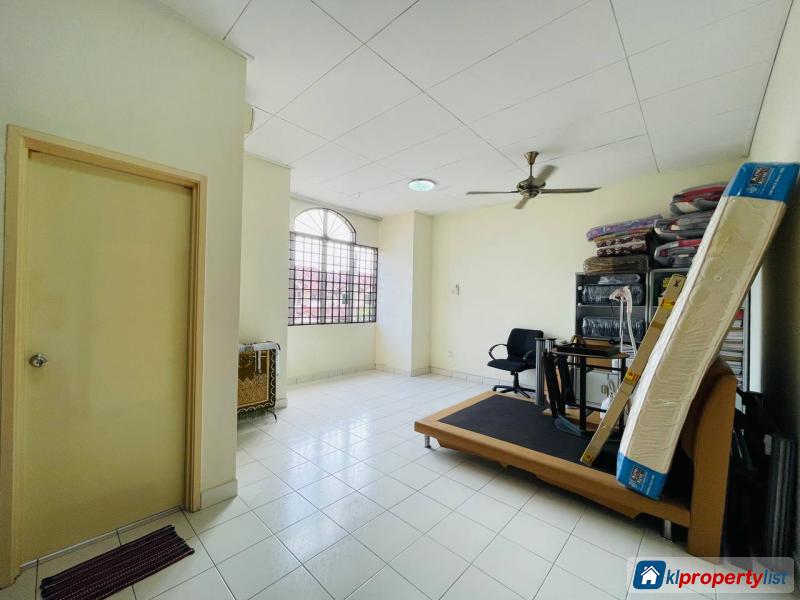 4 bedroom 2-sty Terrace/Link House for sale in Semenyih - image 9
