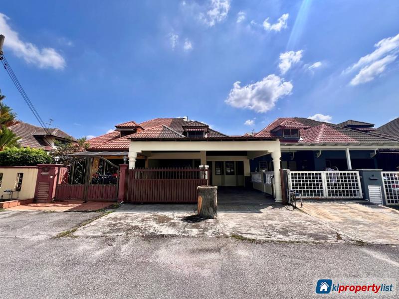 Pictures of 3 bedroom 1.5-sty Terrace/Link House for sale in Subang Jaya