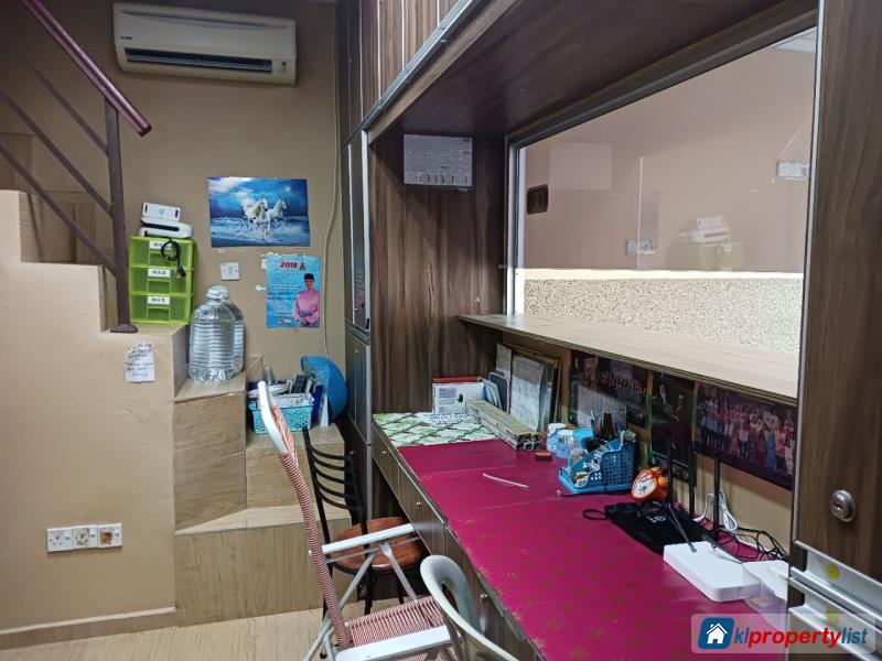 Shop for sale in Balakong - image 7